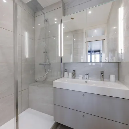 Comfortable Flat - 1br-4p - Place De Clichy Apartamento París